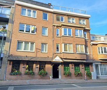 Appartement te huur - Photo 1