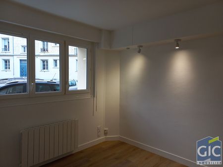Location Appartement 1 pièce 16m² - Photo 3