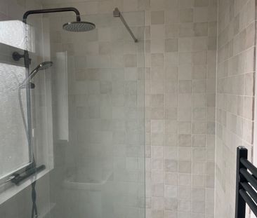 Room in a Shared House, Dorset Avenue, M14 - Photo 4