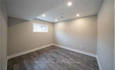 37 Roughley Street #Basement - Photo 2