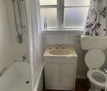 Trentham Living - Photo 4