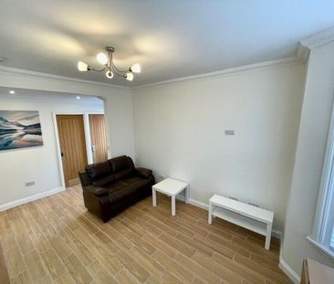 Euclid Street, Swindon - Photo 1