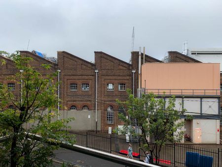 Eveleigh - Photo 2