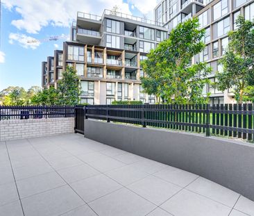 Brand New Split-Level Three-Bedroom Apartment with Huge Entertainer's Courtyard - Photo 4