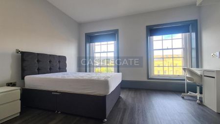 1 bedroom in a flat share to rent - Photo 5