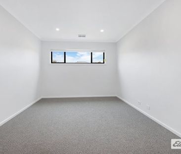 Spacious & Stylish Family Home with All the Extras! - Photo 2