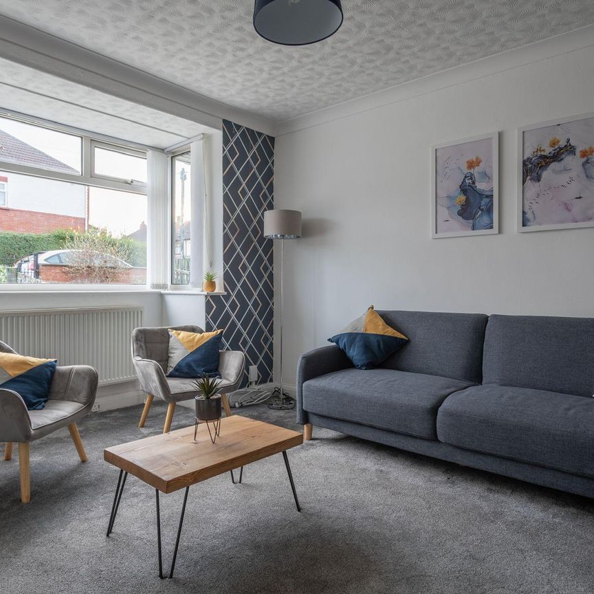 Oldroyd Crescent - Photo 1