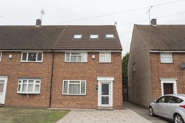 6 bedroom terraced house to rent - Photo 1