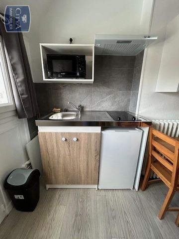 Location Appartement 1 pièce 18m² BEAUVAIS 60000 - Photo 4