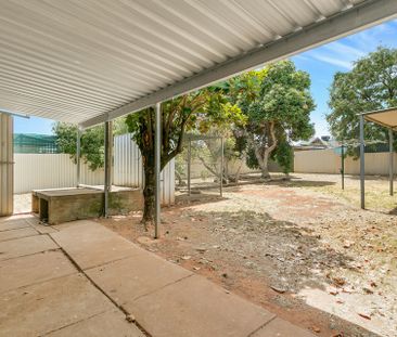 HUGE SHED!!! - Photo 5