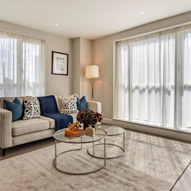 Circus Apartments, Westferry Circus, London E14 - Photo 1