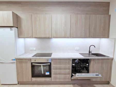 Pronájem bytu 3+kk 80 m2 - Fotografie 3