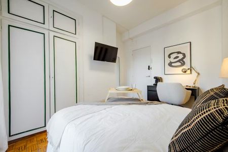 Calle de Mauricio Legendre, Madrid, Community of Madrid 28046 - Photo 2
