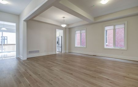 For Lease - 51 Lorrain Hand Crescent, Georgina, Ontario - Photo 3