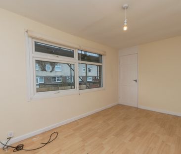 BAWN DRIVE LEEDS LS12 5QH - Photo 3