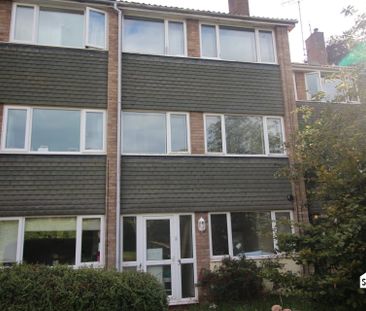 1 bed house / flat share to rent in Bourne Court - Photo 1