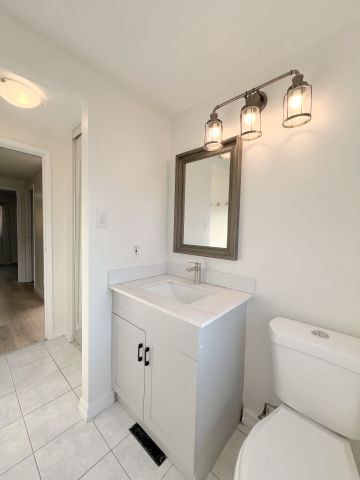 For Lease - 41 Yellow Birchway N/A, Toronto, Ontario - Photo 2