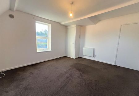 Flat 8 The Old Vicarage, Halesowen Road, Cradley Heath - Photo 5