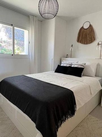 4 bedroom luxury penthouse for rent in Benahavís, Andalusia - Photo 2