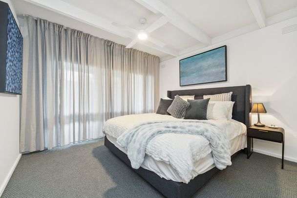 25 Neville Drive, - Photo 1