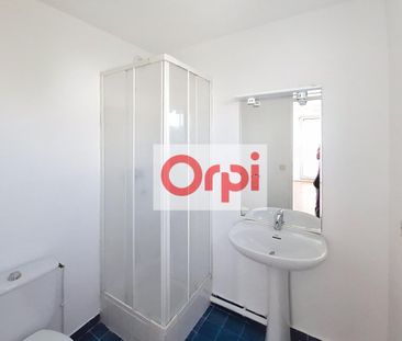 Location Appartement 4 pièces 88m² ST LAURENT DU VAR 06700 - Photo 6