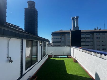 Calle de Alfredo Marqueríe, Madrid, Community of Madrid 28034 - Photo 4