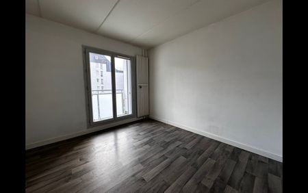 Location Appartement 5 pièces 90 m² Maromme - Photo 2