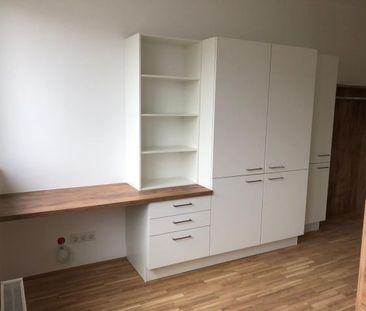 INKLUSIVPREIS: VOLL AUSGESTATTETE, HELLE SINGLEWOHNUNG MIT LIFT ZU ... - Photo 1