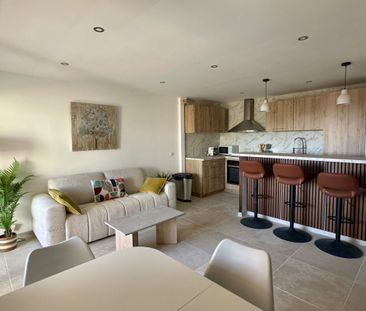 Saint Laurent du Var - Appartement meublé 2 pièces box terrasse - Photo 1