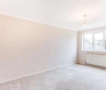 3 bedroom bungalow to rent - Photo 4