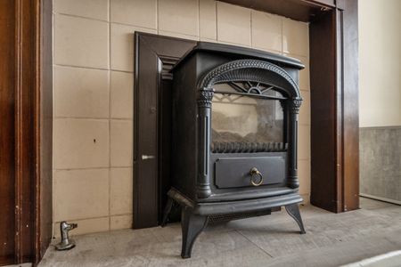 Kingsholm Gardens, London, SE9 - Photo 2