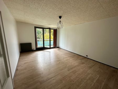 Location Appartement 2 pièces 56m² PONTAULT COMBAULT 77340 - Photo 2