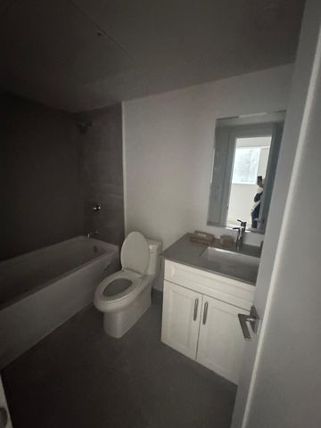 841 Grenon Ave - Photo 4