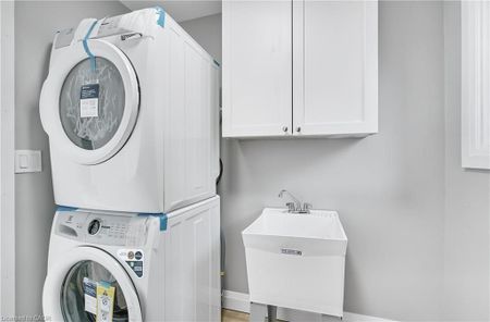 For Lease - 10 Comet Avenue Unit# 1, Hamilton, Ontario - Photo 4