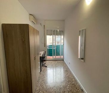 Travessera de Gràcia, Barcelona, Catalonia 08027 - Photo 6