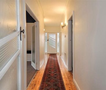 618 Bond Street, Golden Point - Photo 1