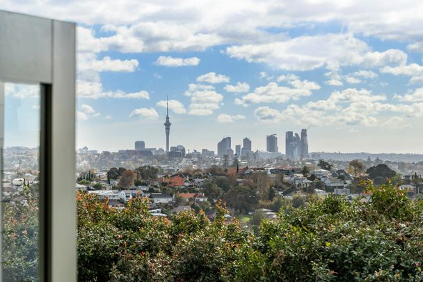 Elevated, North-Facing Home with Stunning Views - Photo 1