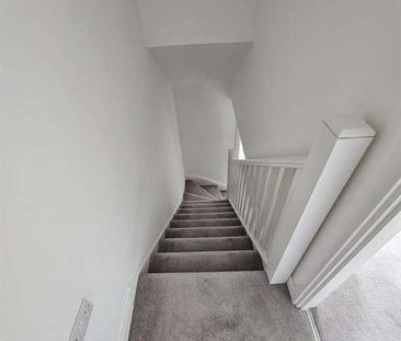 Brookes Lane, Hemlington, TS8 - Photo 2