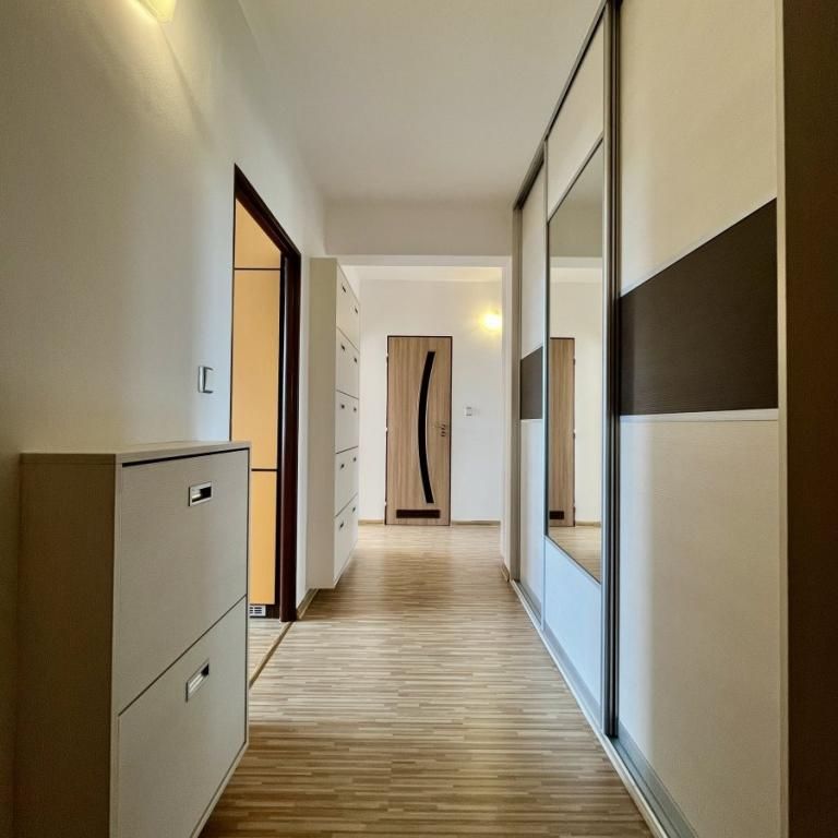 Pronájem bytu 2+1 57 m2 - Fotografie 1