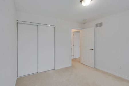 For Lease - 522 Cope Drive, Kanata, Ontario - Photo 3