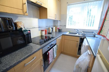 Bournemouth Exbourne Manor 37 Christchurch Road, BH1, Dorset - Photo 4