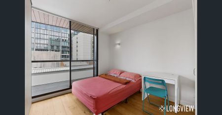 The Heart of Carlton with City Views - Photo 2