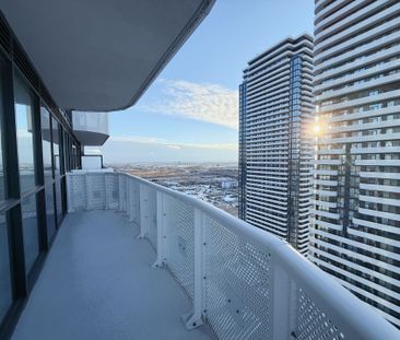 For Lease - 8 Interchange Way Unit# 3102, Vaughan, Ontario - Photo 4