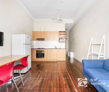 FULLY FURNISHED 1 BEDROOM APARTMENT AT CITY CENTRAL! - Photo 3