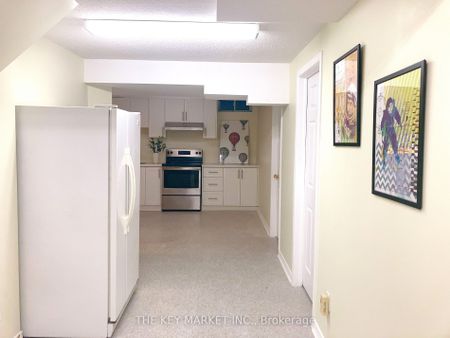 For Lease - 324 Canyon Hill Avenue Unit# Bsmt, Richmond Hill, Ontario - Photo 4