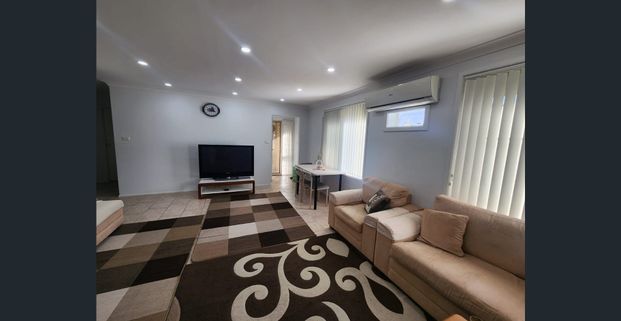 House for Rent in Green Valley - Photo 1