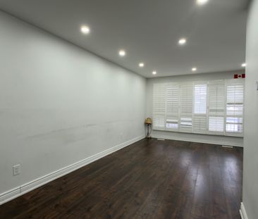 For Lease - 7479 Pickfair Drive, Mississauga, Ontario - Photo 1