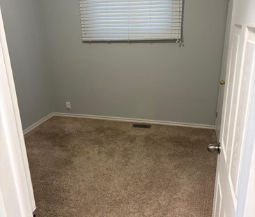 For Lease - 452 Elizabeth Street Unit# Upper, Oshawa, Ontario - Photo 6