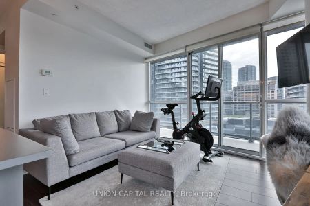 20 Bruyeres Mews #1103 - Photo 3