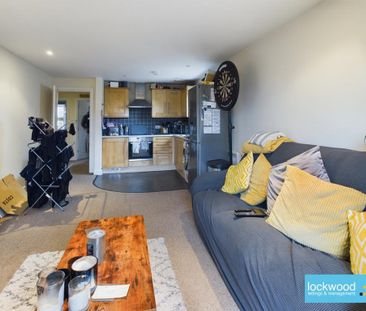 1 bedroom flat to rent - Photo 3